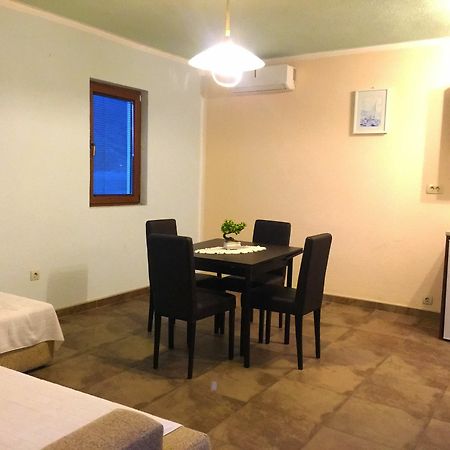 Apartments Lola Tivat Exterior photo
